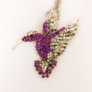 BETSEY JOHNSON PENDANT NECKLACE